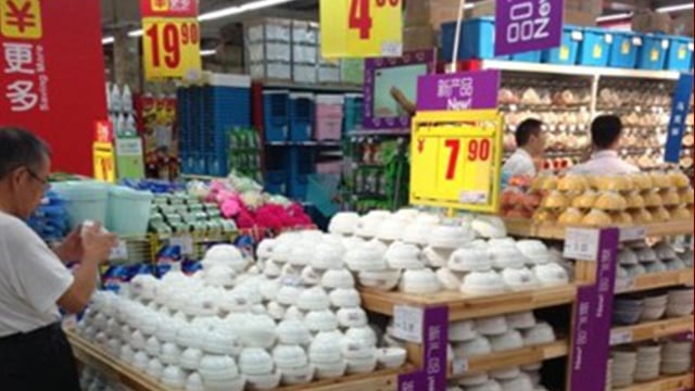 顺祥健康瓷强势登陆家乐福，浮雕素瓷系列产品首战脱销