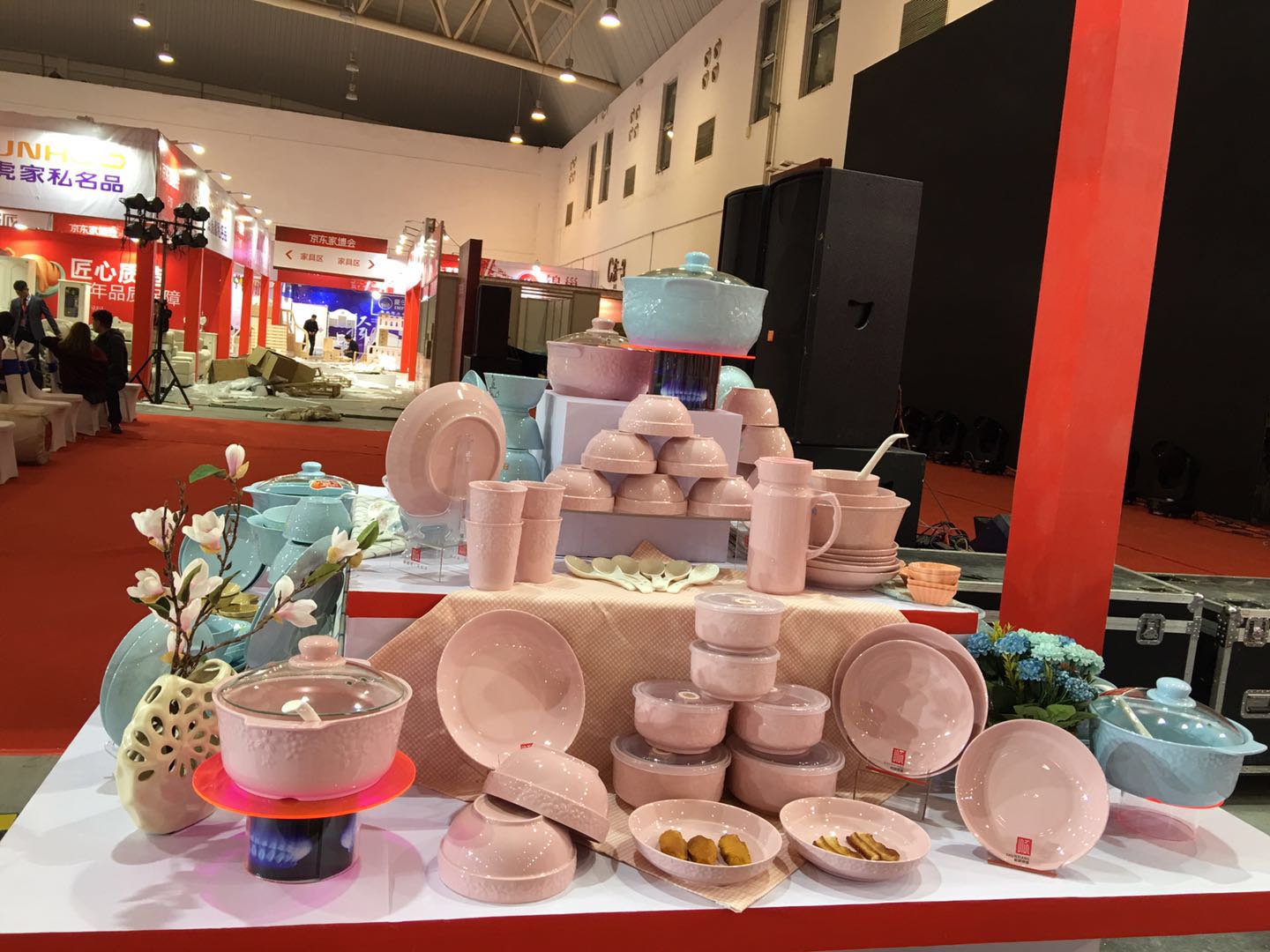 京东家博会，皇家荣耀官网强势来袭