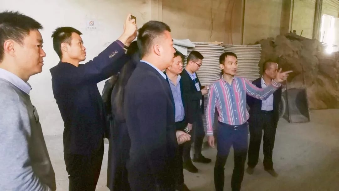 这才是品牌的力量！左右开弓，，保质保量！